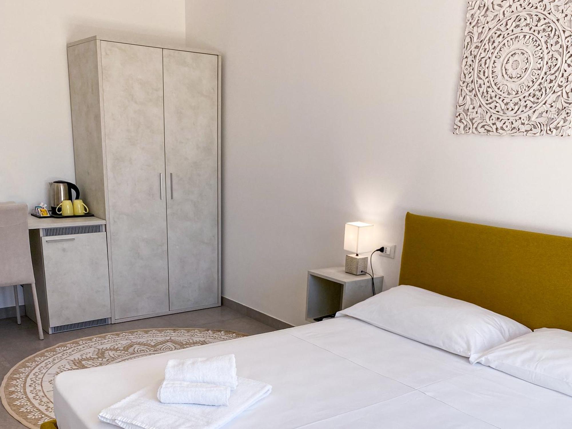 Bed and Breakfast Dimora Calauriia - Adults Only Noto Pokoj fotografie